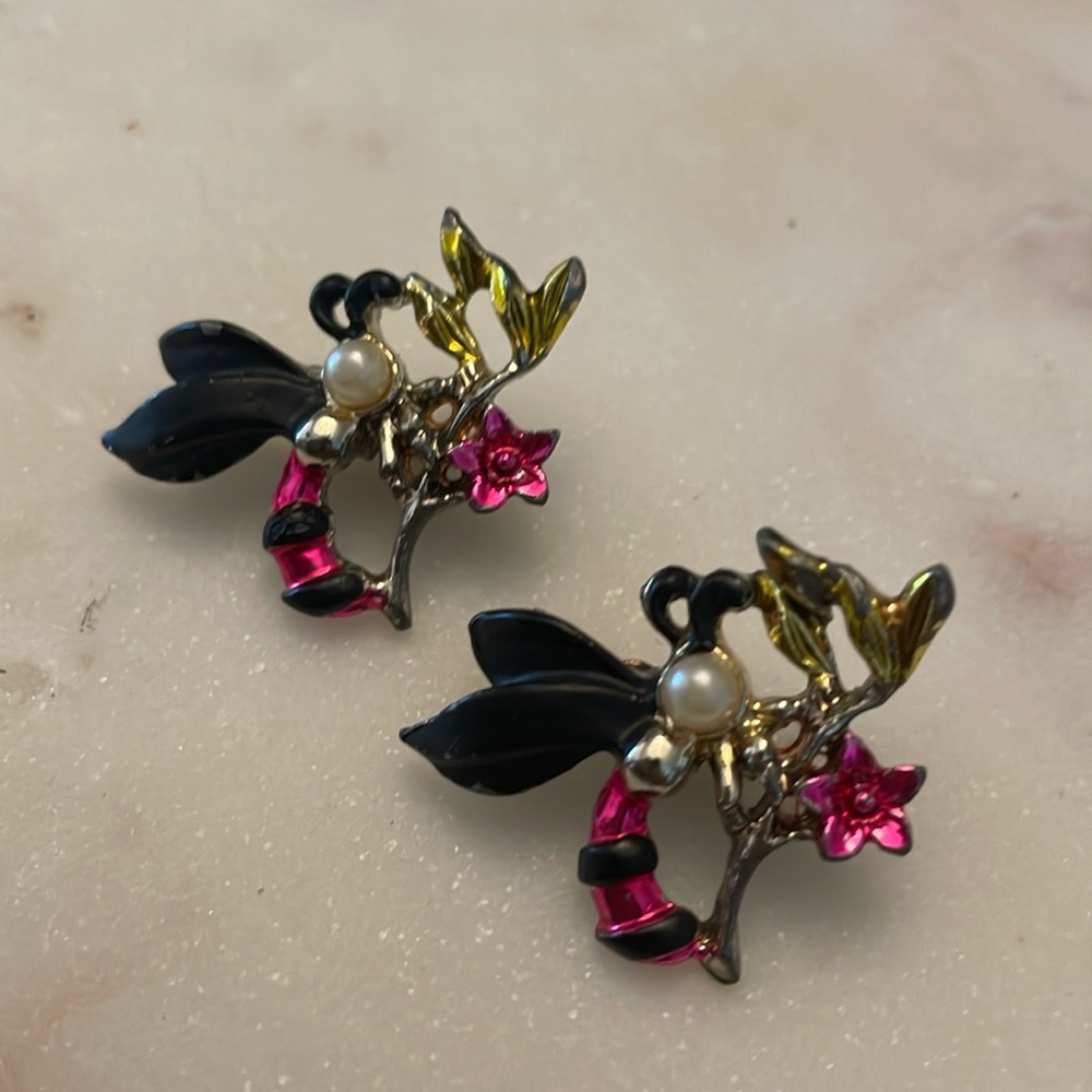 Vintage pair matching bug brooches